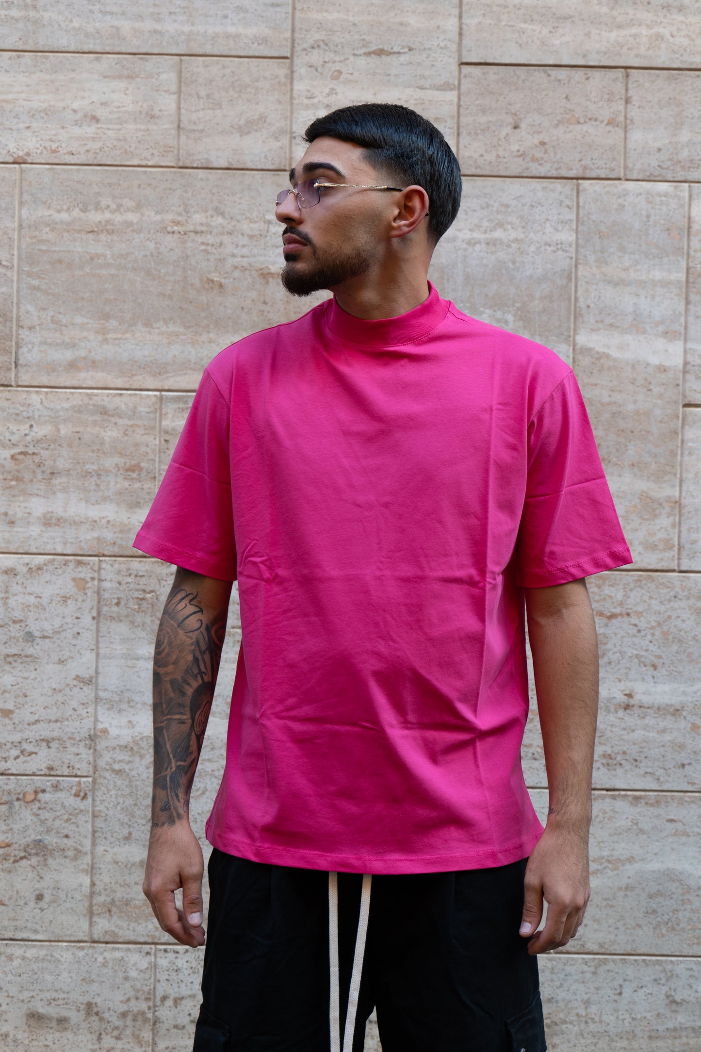 T-SHIRT COLLO ALTO FUCSIA