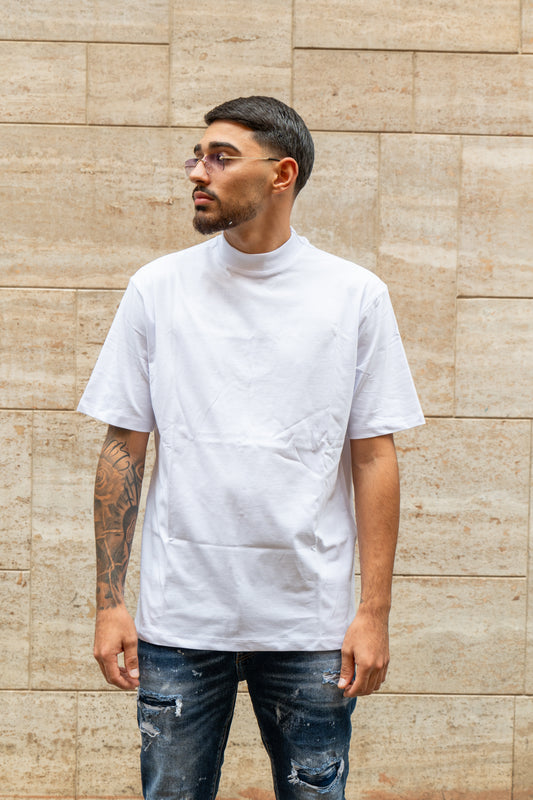 T-SHIRT COLLO ALTO BIANCA