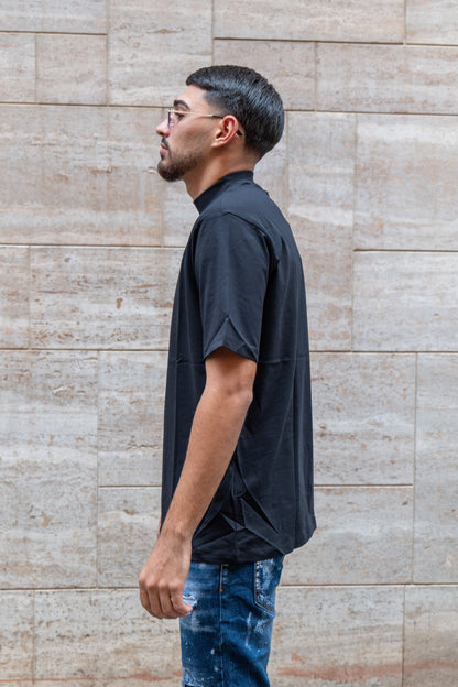 T-SHIRT COLLO ALTO NERA