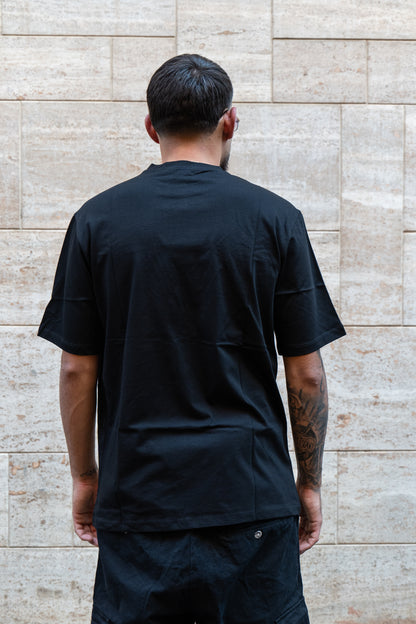 T-SHIRT GIRO COLLO NERA