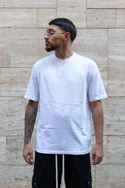 T-SHIRT GIRO COLLO NERA